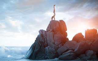 运营同事悄悄说：你以为51视频网站只是界面不同？其实字幕节拍才是关键